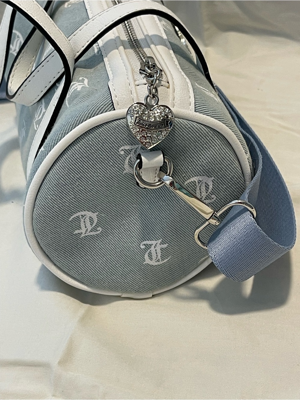 Juicy Couture Light Gray Barrel Duffel with White Trim and Navy Strap - Picture 7 of 9